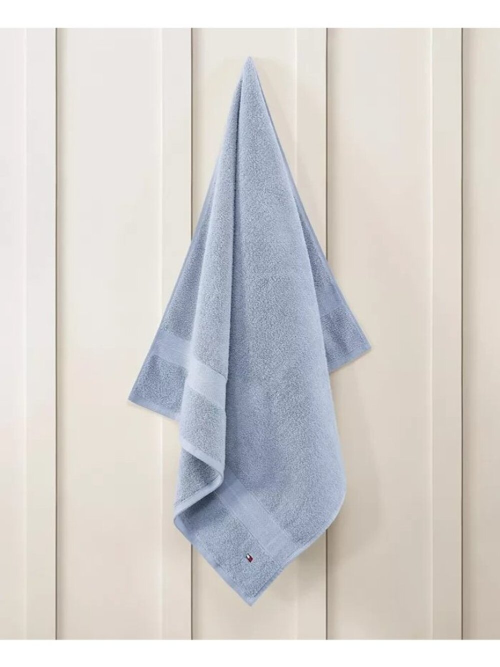 Tommy Hilfiger Home Modern American Solid Cotton Bath Towel, 30" x 54"